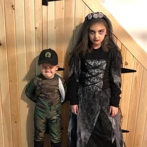 Meet your Posher, Christina